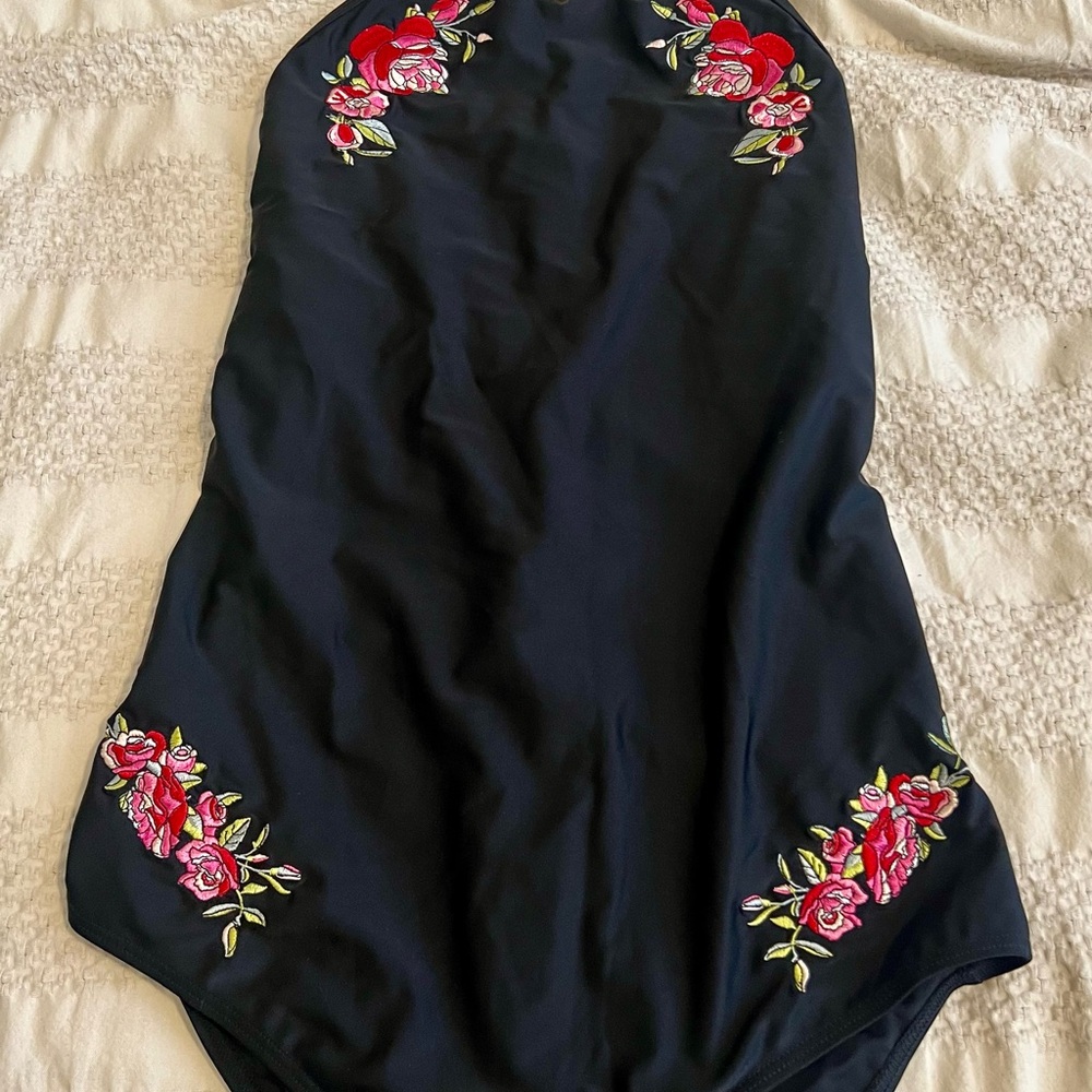 Long Tall Sally NWT -L Floral Embroidered  One Piece Swimsuit